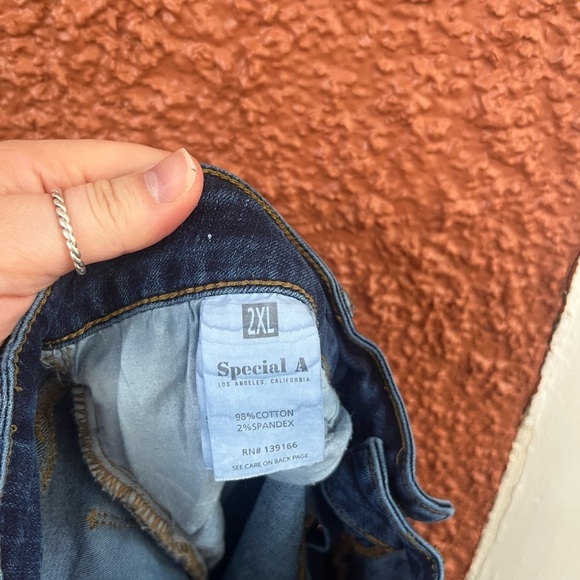 SPECIAL A Women’s Skinny Jeans Size 2XL Frayed Ankle Dark Wash Distressed - Picture 2 of 6